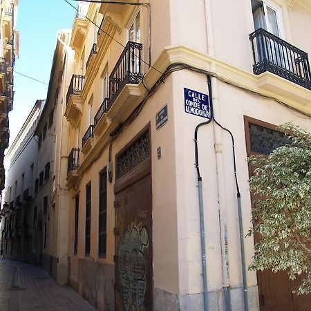 Apartamentos Ortiz De Zarate Valencia Exterior foto