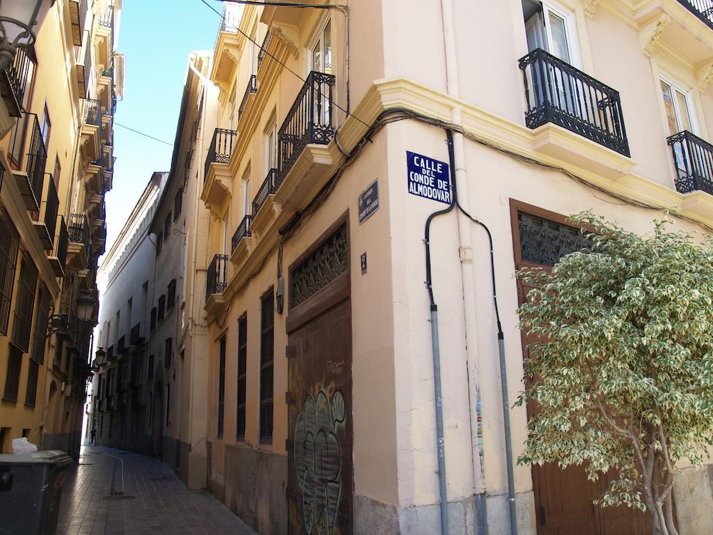 Apartamentos Ortiz De Zarate Valencia Exterior foto